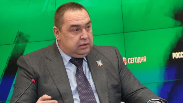 Лидер ЛНР Игор Плотницки на конференцији за медије у Симферопољу - Sputnik Србија