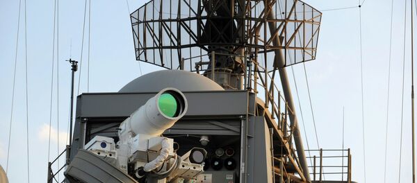 Ласерско оружје на броду Ју-Ес-Ес Понс Ласерско оружје на броду Ју-Ес-Ес Понс - Sputnik Србија