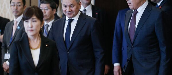 Ministri inostranih poslova i odbrane Rusije i Japana Sergej Šojgu i Sergej Lavrov, odnosno Fumio Kisidi i Tomomi Inada - Sputnik Srbija