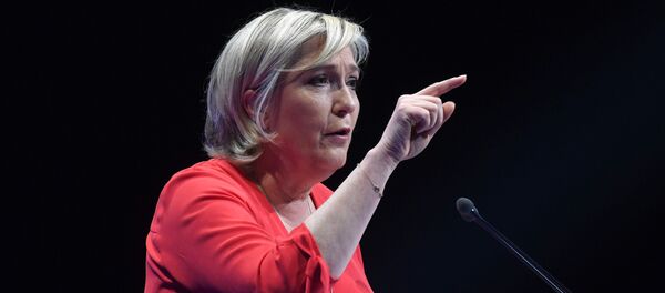 Лидер Националног фронта Француске Марин ле Пен Лидер Националног фронта Француске Марин ле Пен - Sputnik Србија