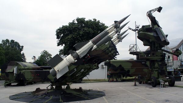 Raketni sistem PVO S-125 Neva iz sastava 250. raketne brigade PVO Vojske Srbije. - Sputnik Srbija