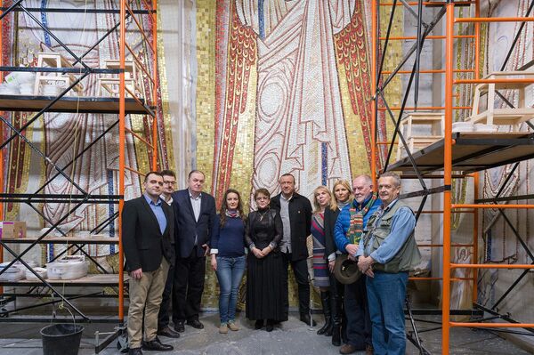 Новинарка Спутњика са тимом Николаја Мухина - Sputnik Србија