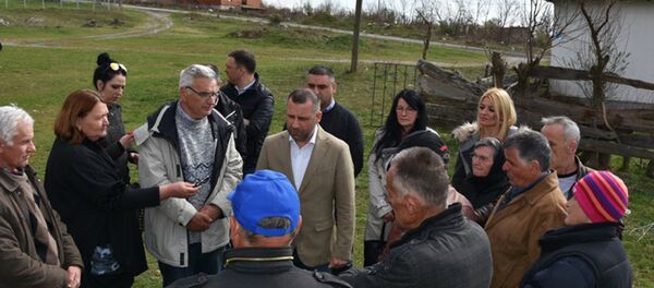 Далибор Јефтић министар за повратак у Влади Косова са Србима повратницима у село Љубижде у општини Исток. - Sputnik Србија