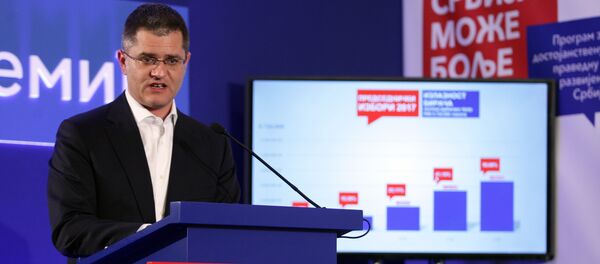 Председнички кандидат Вук Јеремић на конференцији за новинаре у свом предизборном штабу - Sputnik Србија