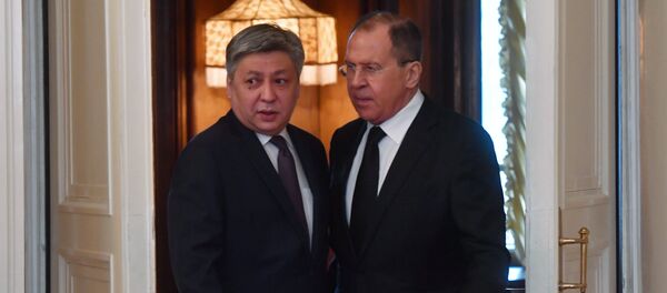 Шефоиви дипломатије Русије и Казахстана Сергеј Лавров и Ерлан Абдилдајев - Sputnik Србија