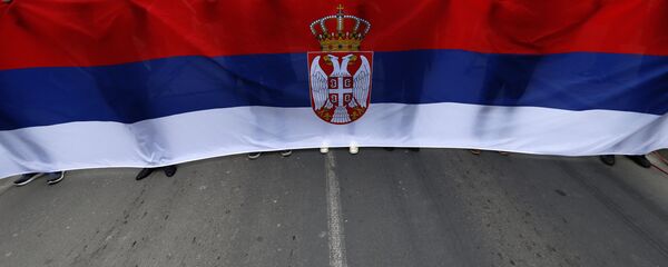 Застава Србије на предизборном митингу - Sputnik Србија