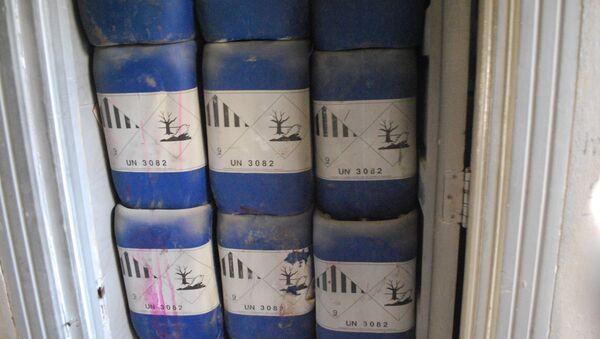 Канистери пронађени у фабрици за хемијско оружје у Алепу - Sputnik Србија
