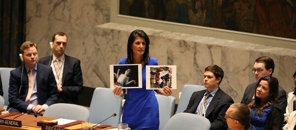 Američka ambasadorka u UN Niki Hejli Američka ambasadorka u UN Niki Hejli - Sputnik Srbija