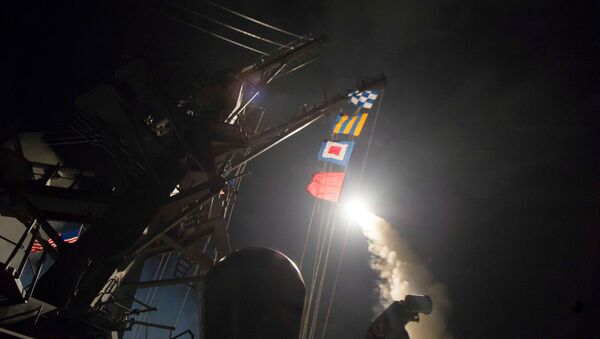 Američki razarač „Ros” gađa sirisjku bazu - Sputnik Srbija