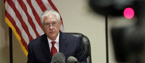 Амерички државни секретар Рекс Тилерсон на конференцији за медије на Флориди Амерички државни секретар Рекс Тилерсон на конференцији за медије на Флориди - Sputnik Србија