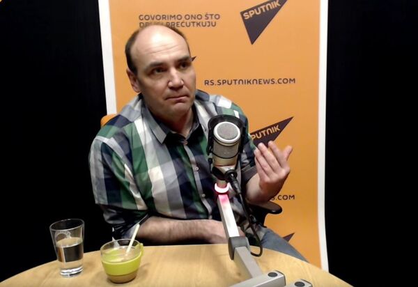 Igra rokenrol cela Jugoslavija — pesnicama i flašama - Sputnik Srbija