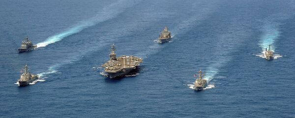 Brodovi udarne grupe 8 u formaciji tokom vojne vežbe u Atlantskom okeanu - Sputnik Srbija