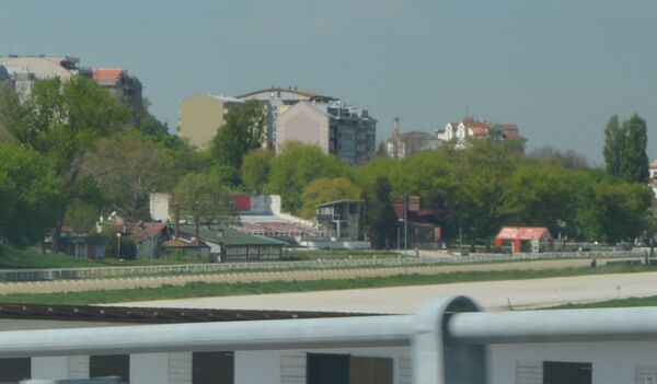 На зеленој површини Хиподрома сазидане и куће за становање На зеленој површини Хиподрома сазидане и куће за становање - Sputnik Србија