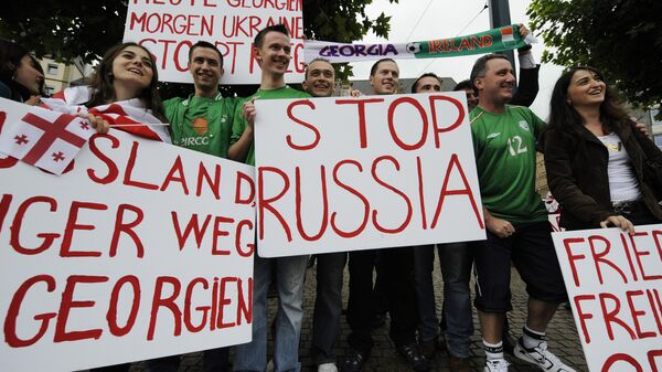 Sa jednog antiruskog protesta u Nemačkoj - Sputnik Srbija