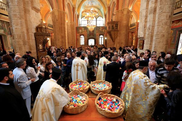 Православни хришћани у Либану славе Ускрс - Sputnik Србија