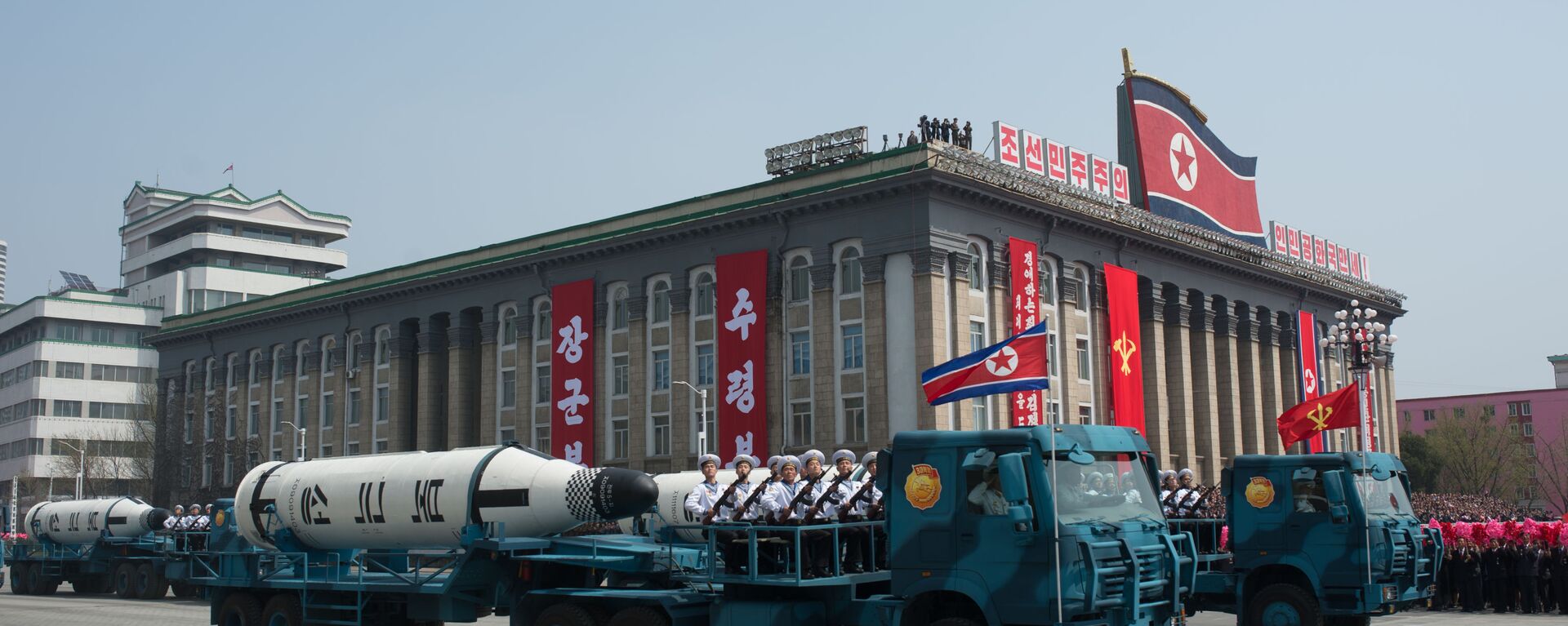 Балистичке ракете за подморнице Пукистон-1 на паради у Пјонгјангу, Северна Кореја. - Sputnik Србија, 1920, 22.09.2022