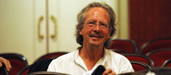 Књижевник Петер Хандке Књижевник Петер Хандке - Sputnik Србија