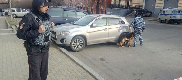 Pripadnik policije u Habarovsku Pripadnik policije u Habarovsku - Sputnik Srbija