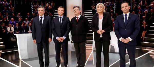 Kandidati na francuskim predsedničkim izborima Fransoa Fijon, Emanuel Makron, Žan-Lik Melenšon, Marin le Pen i Benoa Amon - Sputnik Srbija