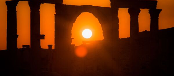 Zalazak sunca u Palmiri - Sputnik Srbija