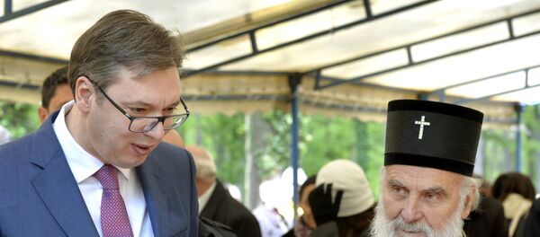 Aleksandar Vučić i patrijarh Irinej u Donjoj Gradini na komemoraciji Aleksandar Vučić i patrijarh Irinej u Donjoj Gradini na komemoraciji - Sputnik Srbija