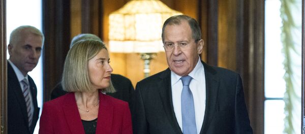 Ministar spoljnih poslova Rusije Sergej Lavrov i visoka predstavnica EU Federika Mogerini tokom sastanka u Moskvi - Sputnik Srbija