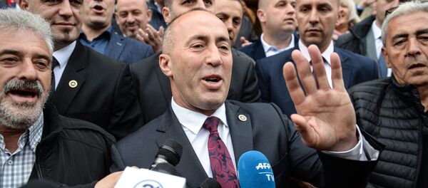 Рамуш Харадинај по изласку суднице у Колмару Рамуш Харадинај по изласку суднице у Колмару - Sputnik Србија