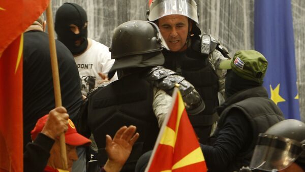 Полиција у македонском парламенту - Sputnik Србија