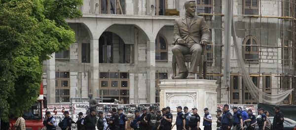 Македонска полиција у близини парламента - Sputnik Србија