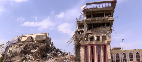 Ruševine biblioteke u Mosulu - Sputnik Srbija