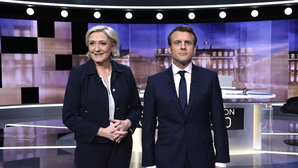 Kandidati za predsednika Francuske Marin le Pen i Emanuel Makron - Sputnik Srbija