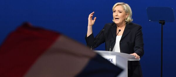 Kandidat za predsednika Francuske Marin le Pen Kandidat za predsednika Francuske Marin le Pen - Sputnik Srbija