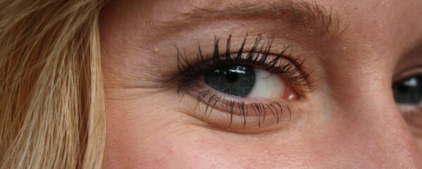 Devojka, oči, bore. - Sputnik Srbija