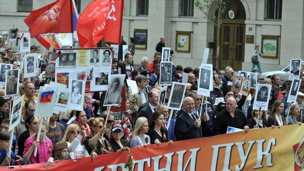 Akcija „Besmrtni puk“ u Beogradu Akcija „Besmrtni puk“ u Beogradu - Sputnik Srbija
