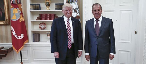 Доналд Трамп и Сергеј Лавров Доналд Трамп и Сергеј Лавров - Sputnik Србија