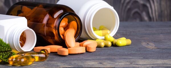 Фармацеутска мафија уништава природне лекове. Фармацеутска мафија уништава природне лекове. - Sputnik Србија