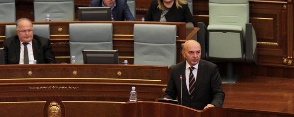 Иса Мустафа у парламенту тзв. Косова - Sputnik Србија