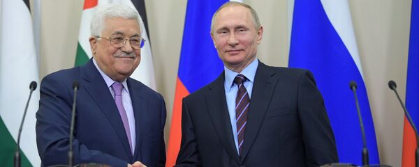 Председник Палестине Махмуд Абас  и председник РФ Владимир Путин - Sputnik Србија