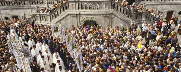 Vernici Ukrajinske pravoslavne crkve - Sputnik Srbija