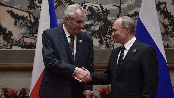 Miloš Zeman i Vladimir Putin u Pekingu - Sputnik Srbija