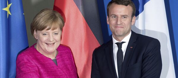 Ангела Меркел и Емануел Макрон - Sputnik Србија