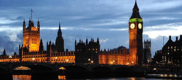 Поглед на Вестминстерску палату и Биг Бен у Лондону - Sputnik Србија
