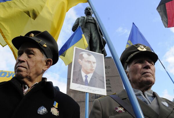 Ruski rabin: U Ukrajini dižu spomenike onima koji su ubili hiljade Jevreja Ruski rabin: U Ukrajini dižu spomenike onima koji su ubili hiljade Jevreja - Sputnik Srbija