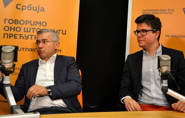 A šta o svemu ovome misle Boris Malagurski, filmski reditelj i Zoran Stanojević, urednik u RTS-u A šta o svemu ovome misle Boris Malagurski, filmski reditelj i Zoran Stanojević, urednik u RTS-u - Sputnik Srbija