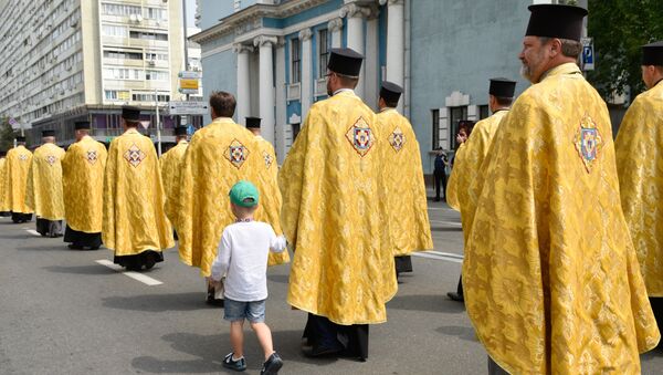 Sveštenstvo Ukrajinske pravoslavne crkve u Kijevu - Sputnik Srbija