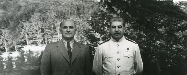 Лаврентиј Берија И Јосиф Стаљин - Sputnik Србија