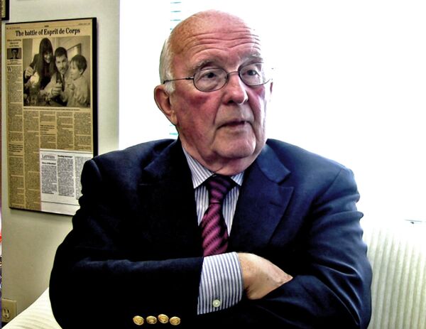 Kanadski ambasador u Srbiji 1999. godine Džejms Biset - Sputnik Srbija