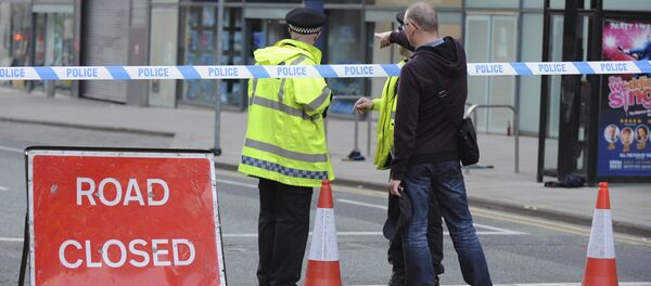 Полиција блокира пут ка Арени Манчестер, 23. мај 2017. - Sputnik Србија