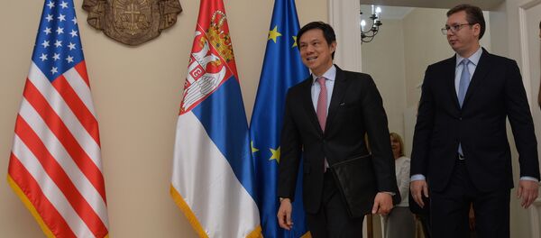 Брајан Хојт Ји и Александар Вучић - Sputnik Србија