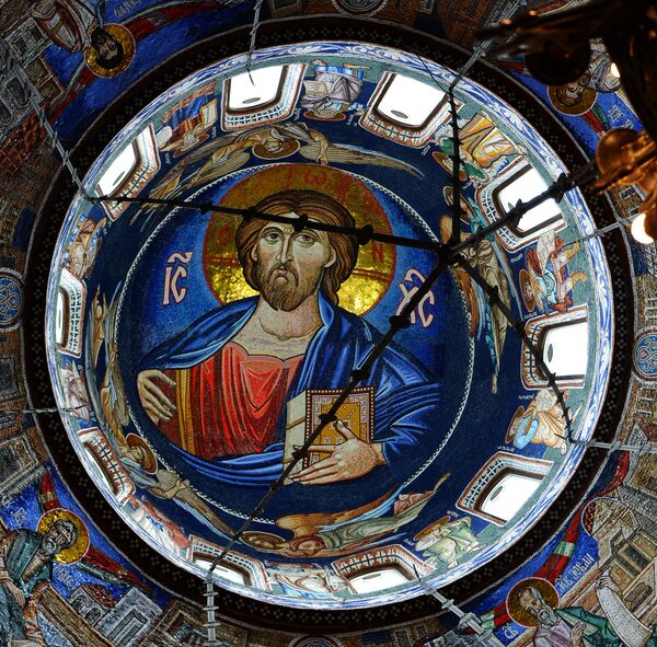 Купола цркве Светог великомученика Димитрија у Бајчетини. - Sputnik Србија